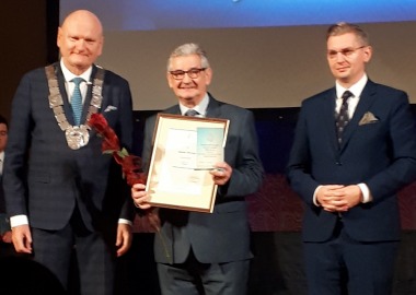 NAGRODA DLA  PANA JANA MYRCHY