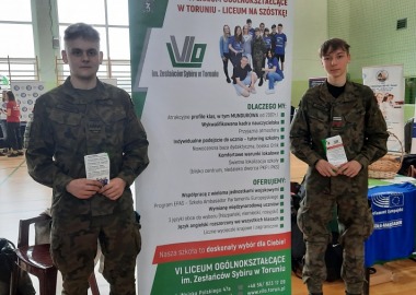 PROMUJEMY NASZĄ SZKOŁĘ NA GIEŁDACH SZKÓŁ