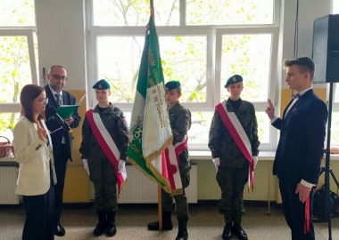 UROCZYSTOŚĆ ZAKOŃCZENIA SZKOŁY CZWARTOKLASISTÓW