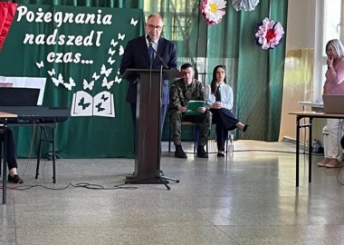 Pożegnanie klas czwartych w VI LO